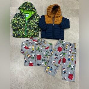(2) Boys COLUMBIA/SNOOPY PEANUTS Winter Coats & Pajamas, sz 2T…1 NWT